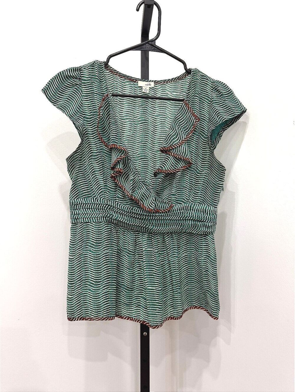Odille Green and White Wave Print Cap Sleeve Blouse with Ruffle Detail Size 4
